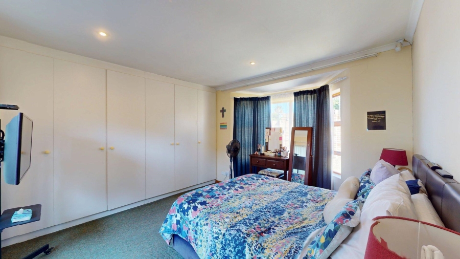 3 Bedroom Property for Sale in Summerstrand Eastern Cape